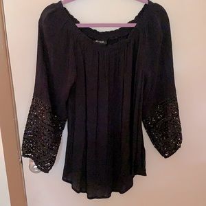 Ali + Andi tunic with Lacey sleeves